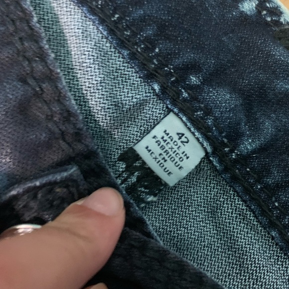 Bleach wash style jeans - Picture 3 of 4